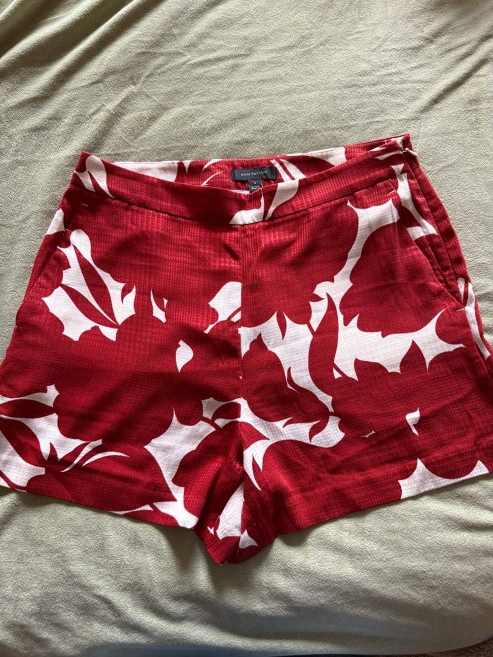 Ann Taylor Red & White Floral Print Bermuda Shorts